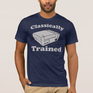 klassisch ausgebildet T-Shirt