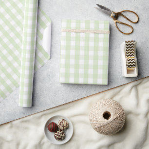 Klassische Babyparty Pastellgrün Gingham & Karo Geschenkpapier