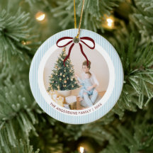 Klassische blaue Streifen rote Schleife Weihnachte