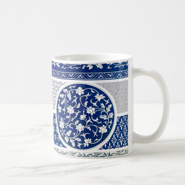 Klassische Blumendekoration Print Kaffeetasse (Rechts)