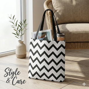 Klassische Chevron-Tasche in Crisp Weiß und Schwar
