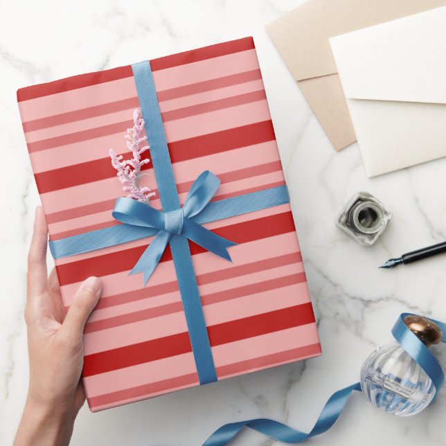 Klassische Elegante Rot und Rosa Candy Cane Streif Geschenkpapier (Schenken)
