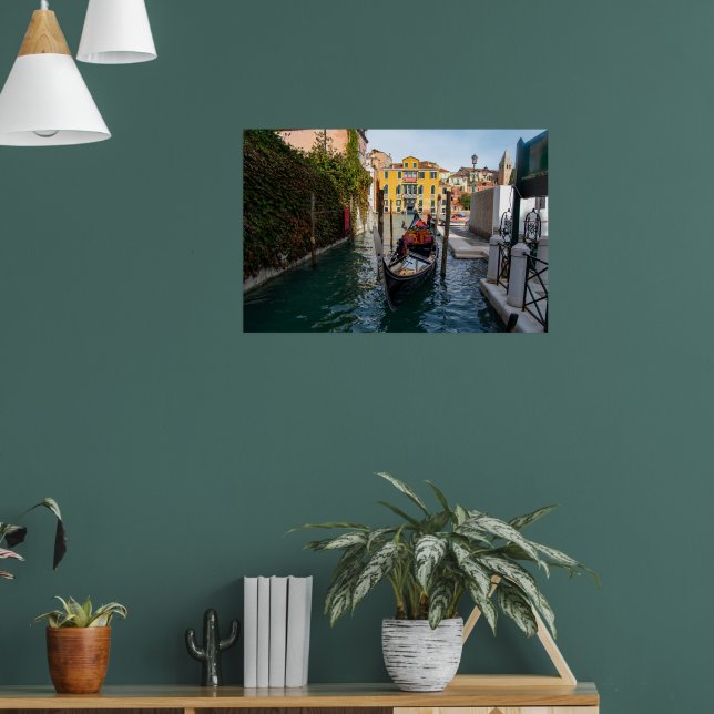 Klassische Gondelvertäuung in Venedig Poster (Wohnzimmer 1)