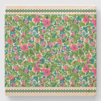 Klassische Grünfläche mit Blumengarten Steinuntersetzer