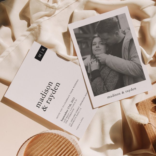 Klassische Minimalistische Einfache Monogramm-Foto Einladung (Von Creator hochgeladen)