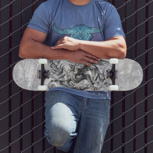 Klassische Mythische Bestie Skateboard (Außenbereich 3)