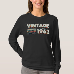 Klassische & nostalgische Musik-Geburtstag - Vinta T-Shirt