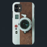 Klassische Retro alte Vintage braune lederne iPhone 11 Hülle<br><div class="desc">gemacht mit photoshop
"Special für klassische Kameraliebhaber"</div>