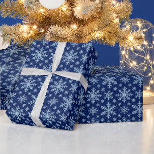Klassische Schneeflocken Geschenkpapier