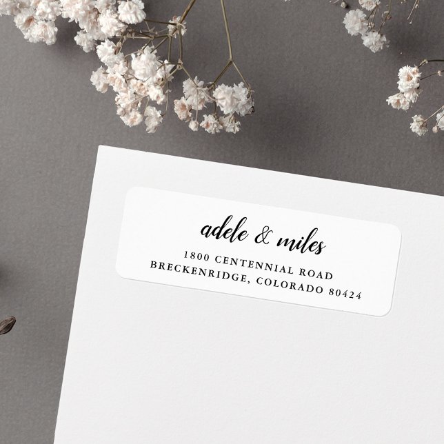 Klassische Schwarz-Weiß-Rücksendeadresse (Von Creator hochgeladen)