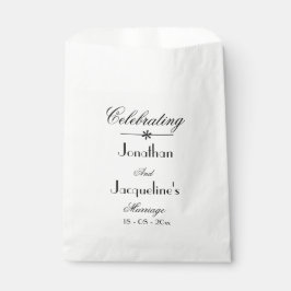 Klassische Skriptnamen für Hochzeiten Elegant Whit Geschenktütchen