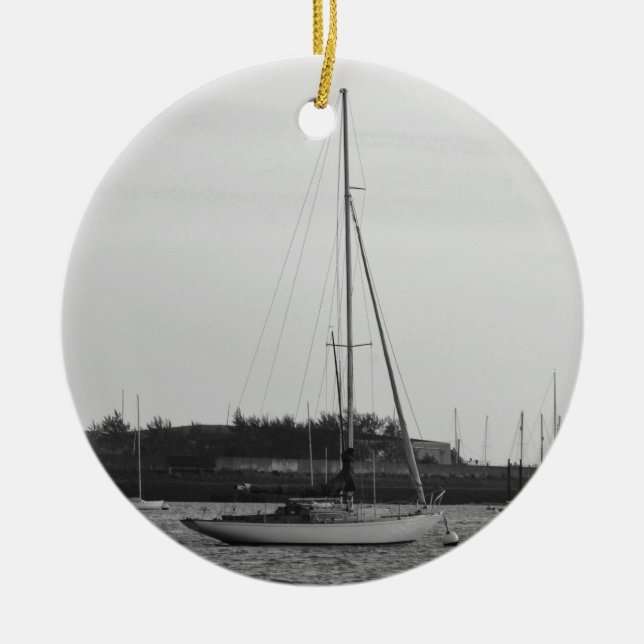Klassische Steckdose Keramikornament (Vorne)