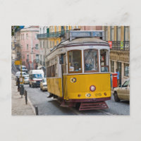 Klassische Straßenbahn in Lissabon, Portugal.