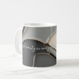 Klassische Tasse in abstrakter Grafik