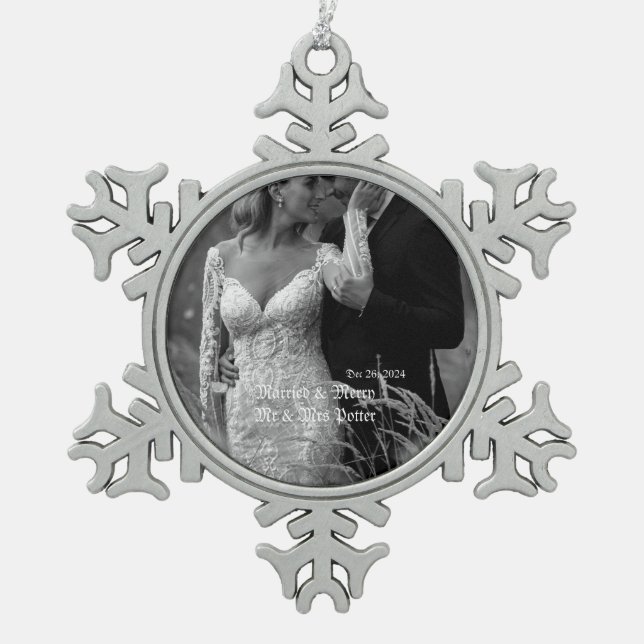 Klassische Verheiratete Glass-Ornamente zu Weihnac Schneeflocken Zinn-Ornament (Vorderseite)