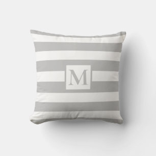 Klassische, weiche, weiße Streifen Monogramm Kissen