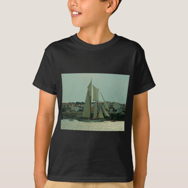 Klassische Yacht T-Shirt (Vorderseite)