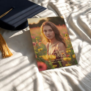 Klassischer Abschluss mit weichem Gelbkalligraphie Einladung