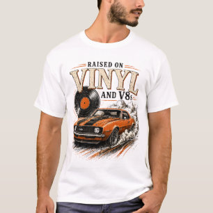 Klassischer Auto-Liebhaber, großgezogen auf Vinyl T-Shirt