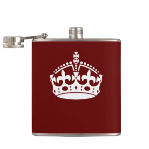 Klassischer Behalt von Calm Crown auf Burgund Red Flachmann