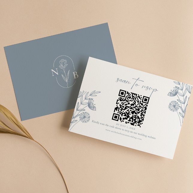 Klassischer floraler Dusty Blue Wedding Minimal QR RSVP Karte (Von Creator hochgeladen)