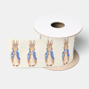 Klassischer Hase in einer blauen Jacke Satinband