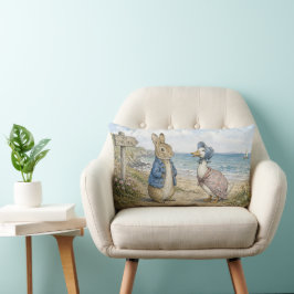 Klassischer Hase und Teichente am Meer Lendenkissen