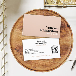 Klassischer hellrosa Moderner Minimalistischer QR- Visitenkarte
