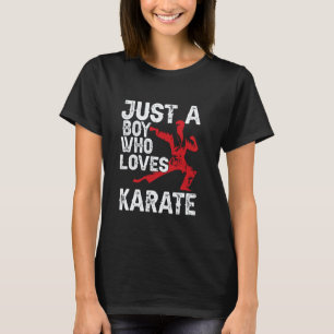 Klassischer Junge, der Karate liebt, lustiger Spru T-Shirt