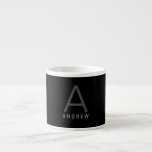 Klassischer Name Mit Monogramm Schwarz & Weiß Espressotasse<br><div class="desc">Moderner,  dezenter Monogramm-Initial und individuelle Name auf einer Espressotasse in einem klassisch minimalistisch beruflich aussehenden Sans-Serif-Schriftart für einen einfachen oder männlichen Look für die moderne Zuhause oder das moderne Büro.</div>