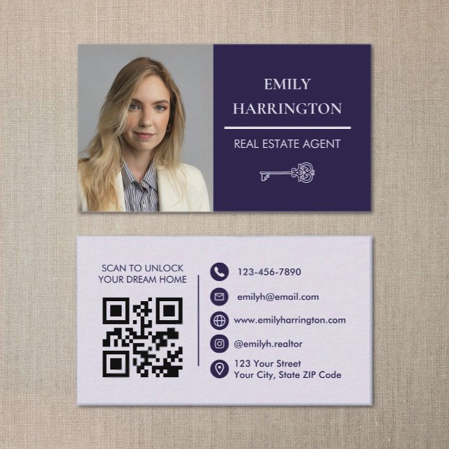 Klassischer Schlüssel QR Code Lila Immobilienmakle Visitenkarte (Von Creator hochgeladen)