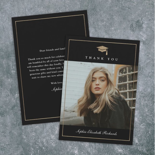 Klassischer Script Gold Foto Abschluss Dankeskarte (Elegant gold graduation cap black and white photo graduation thank you cards.)
