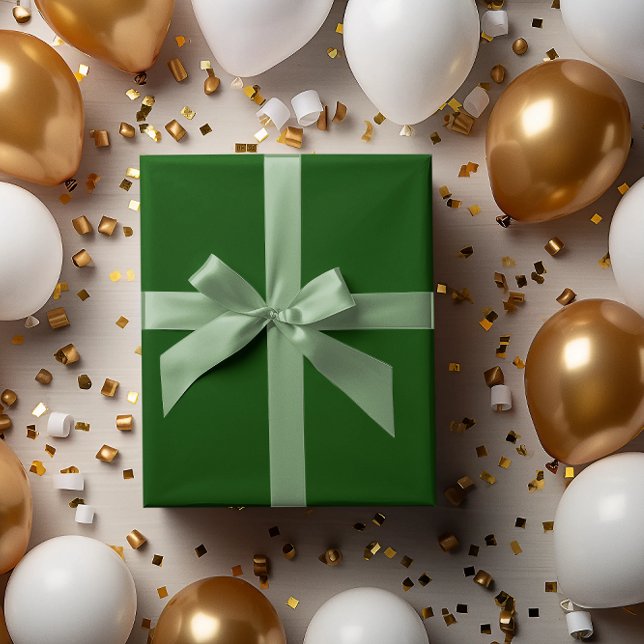 Klassischer Stapel: Rich Green Wrapping Paper Roll Geschenkpapier (Von Creator hochgeladen)