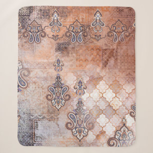 Klassischer Vintage-Druck mit Patchwork- und Paisl Sherpadecke