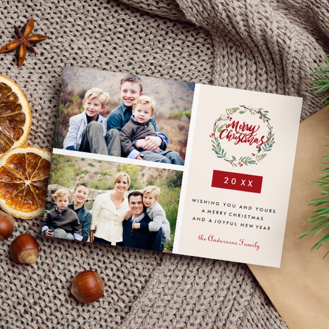 Klassischer Weihnachtskranz zwei Fotos Personalisi Postkarte (Capture Cherished Memories with our Classic Holiday Card Design |Winter Flowers and Berries Wreath)
