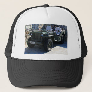 Klassischer Willys Jeep. Truckerkappe