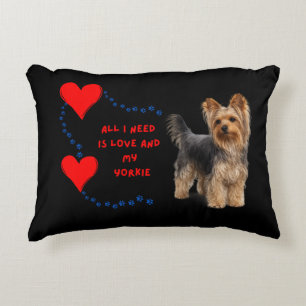 Klassischer Yorkie Photorealistisches Hundekisse Dekokissen