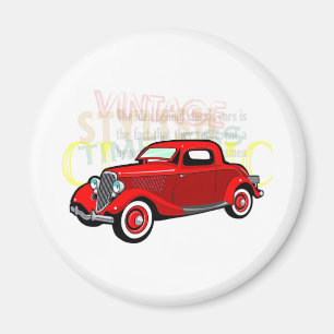 Klassisches Auto, alte Vintage-Limousine in Rot Magnet