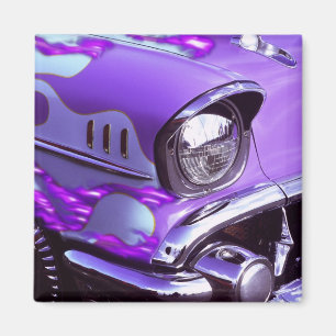 Klassisches Auto: Chevrolet mit lodernder Haube Magnet