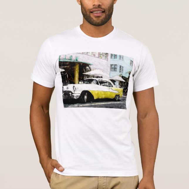 KLASSISCHES AUTO GEÄNDERTER FOTO-T - SHIRT (Vorderseite)