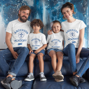 Klassisches Blaues Textkreuz und Schildhomeschool T-Shirt