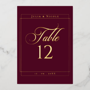 Klassisches burgunderrotes Hochzeitstisch-Nummerns Folieneinladung