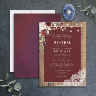 Klassisches Burgundy Blush Wood Lace Script Weddin Einladung