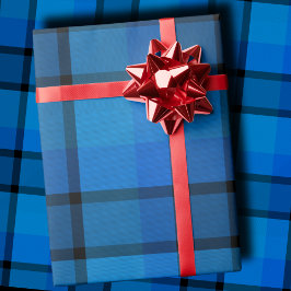 Klassisches Feiertags-Karomuster Geschenk in Navyb Geschenkpapier