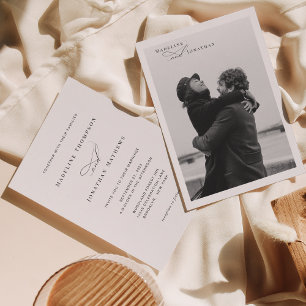 Klassisches Foto für elegante Script-Typografie Einladung