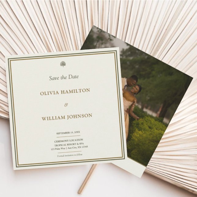 Klassisches Foto für Elfenbein und Gold Square Sav Save The Date (Elegant ivory & gold Save the Date with photo back—timeless, personal, and refined.)