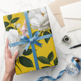 Klassisches gelbes Rosen weißes Blumenmuster Geschenkpapier