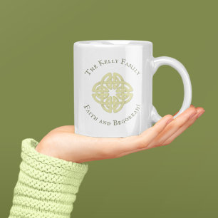 Klassisches Gold-Keltisches Kreuz nach Maß Kaffeetasse