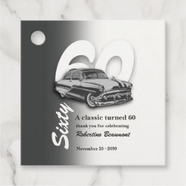 Klassisches graues Auto wird 60 Geschenkanhänger