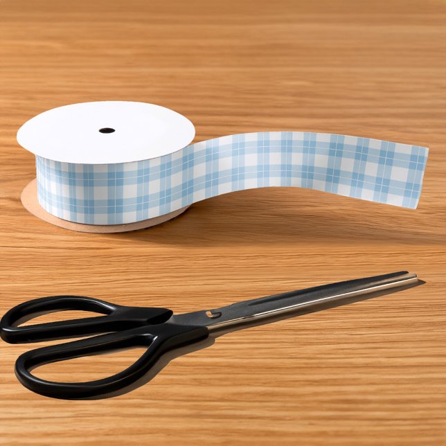 Klassisches, hellblaues und weißes Kariertes Muste Satinband (Classic Light Blue and White Plaid Pattern Satin Ribbon in situ)